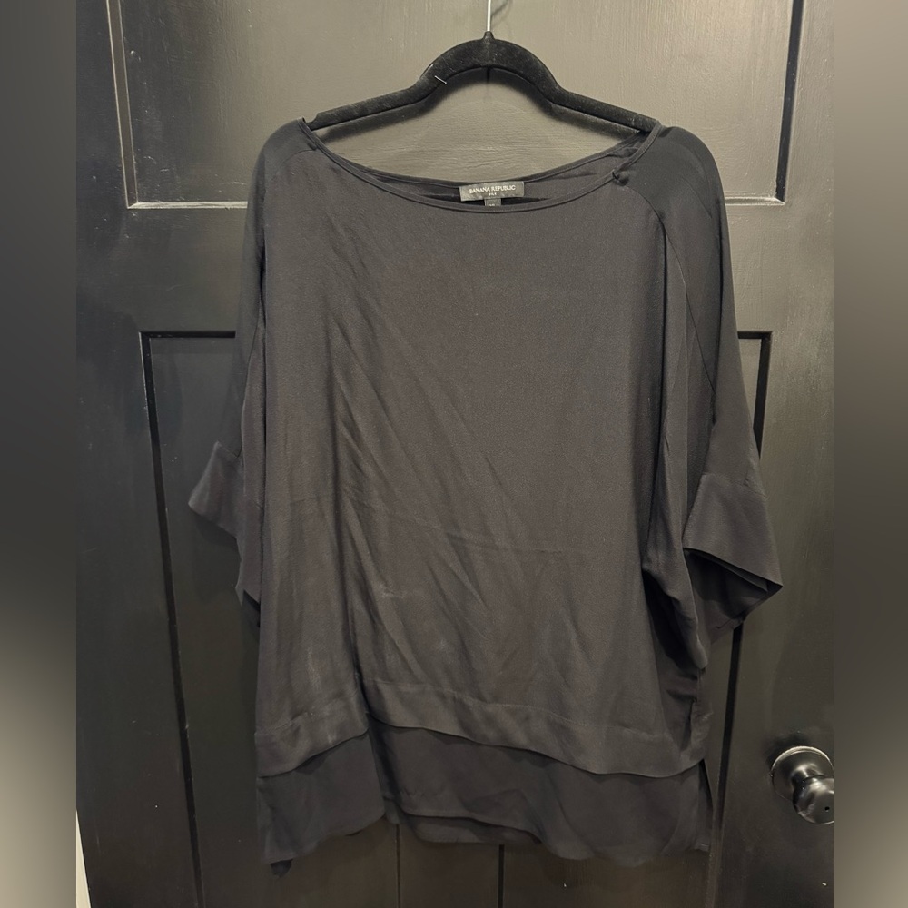 Banana Republic Black Sheer Layered Blouse – Size XL